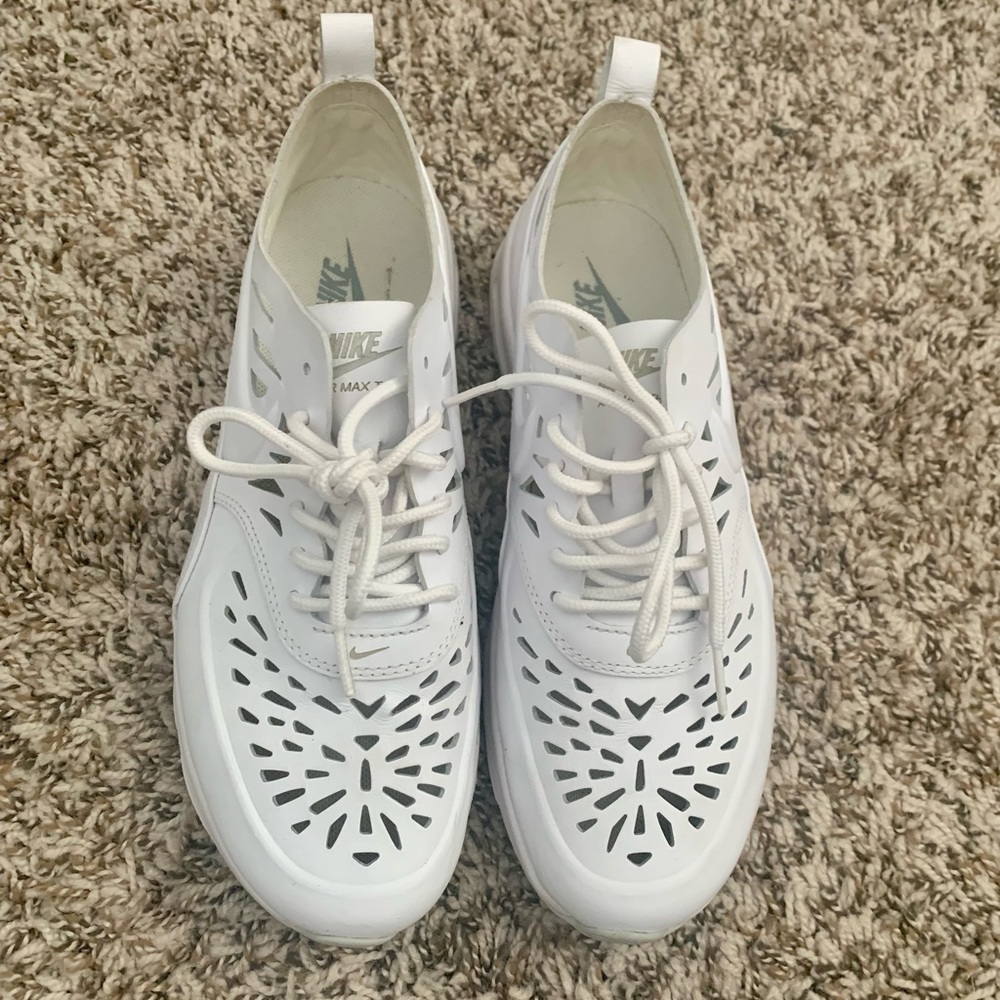 Nike air max thea athletic shoes 8.5